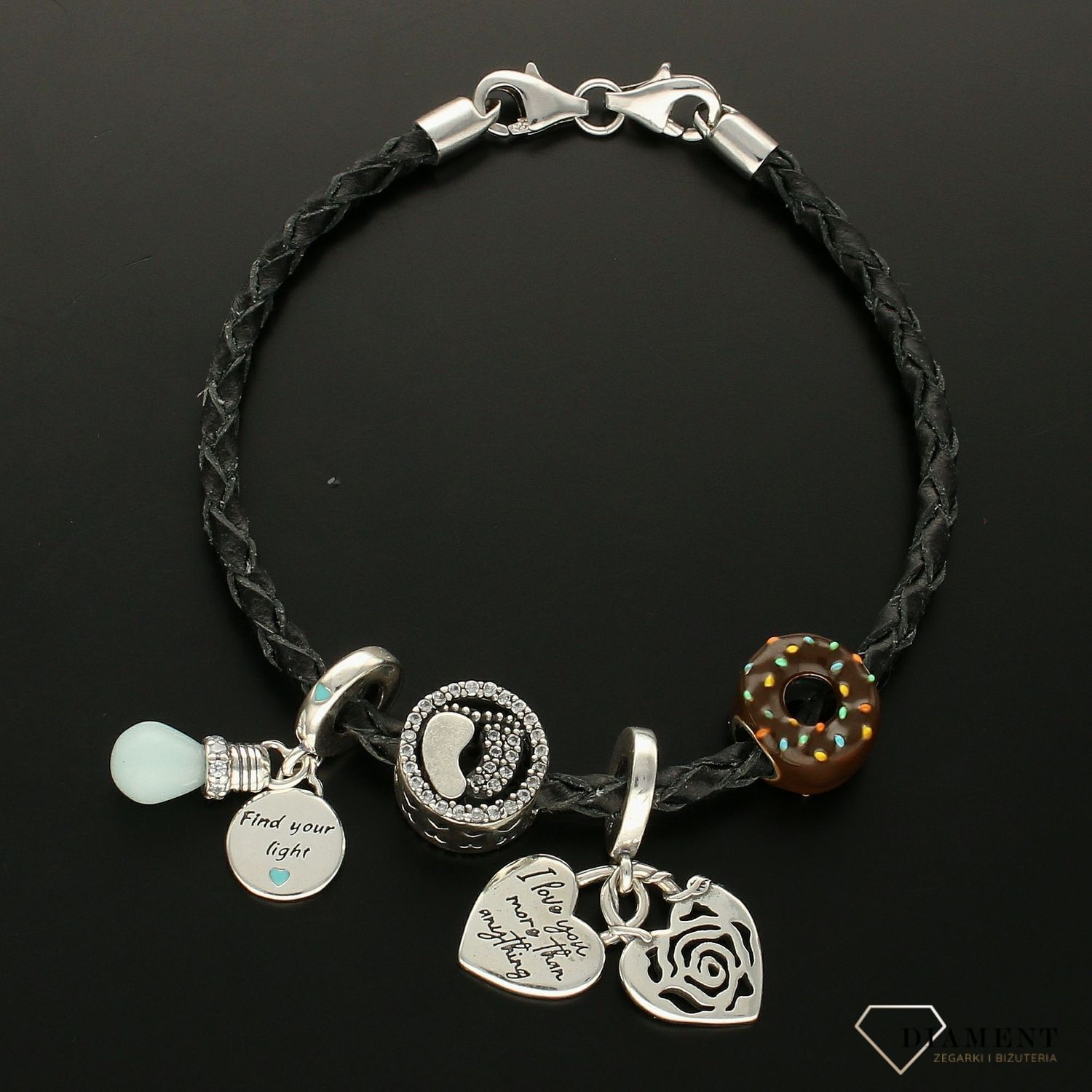 Modny charms do bransoletki okrągły ciasteczko. Ponadczasowa biżuteria w formie charmsów do bransoletki, pozwalająca każdej kobiecie skomponować bransoletkę wedle własnych upodobań, a następnie modyfikowa (5).jpg