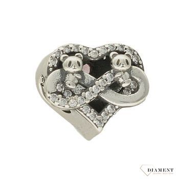 Modny charms do bransoletki w kształcie serca z napisem MOM ozdobiony różową cyrkonią. Ponadczasowa biżuteria w formie charmsów do bransoletki, pozwalająca każdej kobiecie skomponować bransoletkę wedle włas.jpg