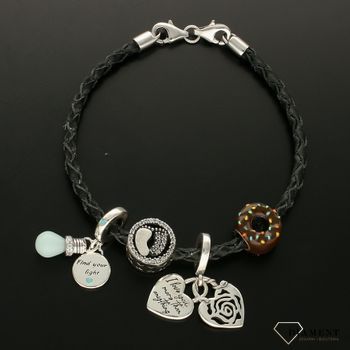 Modny charms do bransoletki z wiszącym sercem I love you z różą. Ponadczasowa biżuteria w formie charmsów do bransoletki, pozwalająca każdej kobiecie skomponować bransoletkę wedle własnych upodobań, (3).jpg