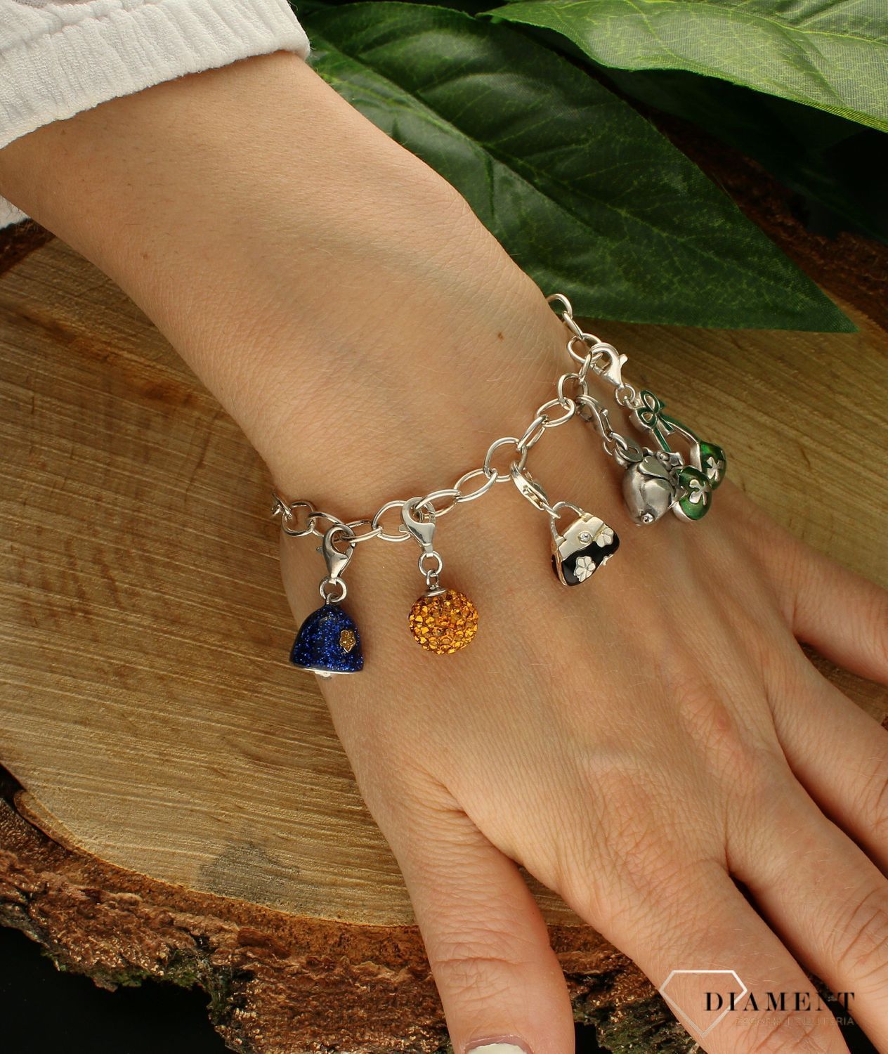 Srebrna zawieszka charms kuleczka Swarovski DIA-CHA-6820-925. Charms srebrny. Zawieszka do bransoletki. Zawieszka srebrna kuleczka z cyrkoniami Swarovskiego. Zawieszka charms do bransoletki. Charms zawieszka idealna na prezent.jpg