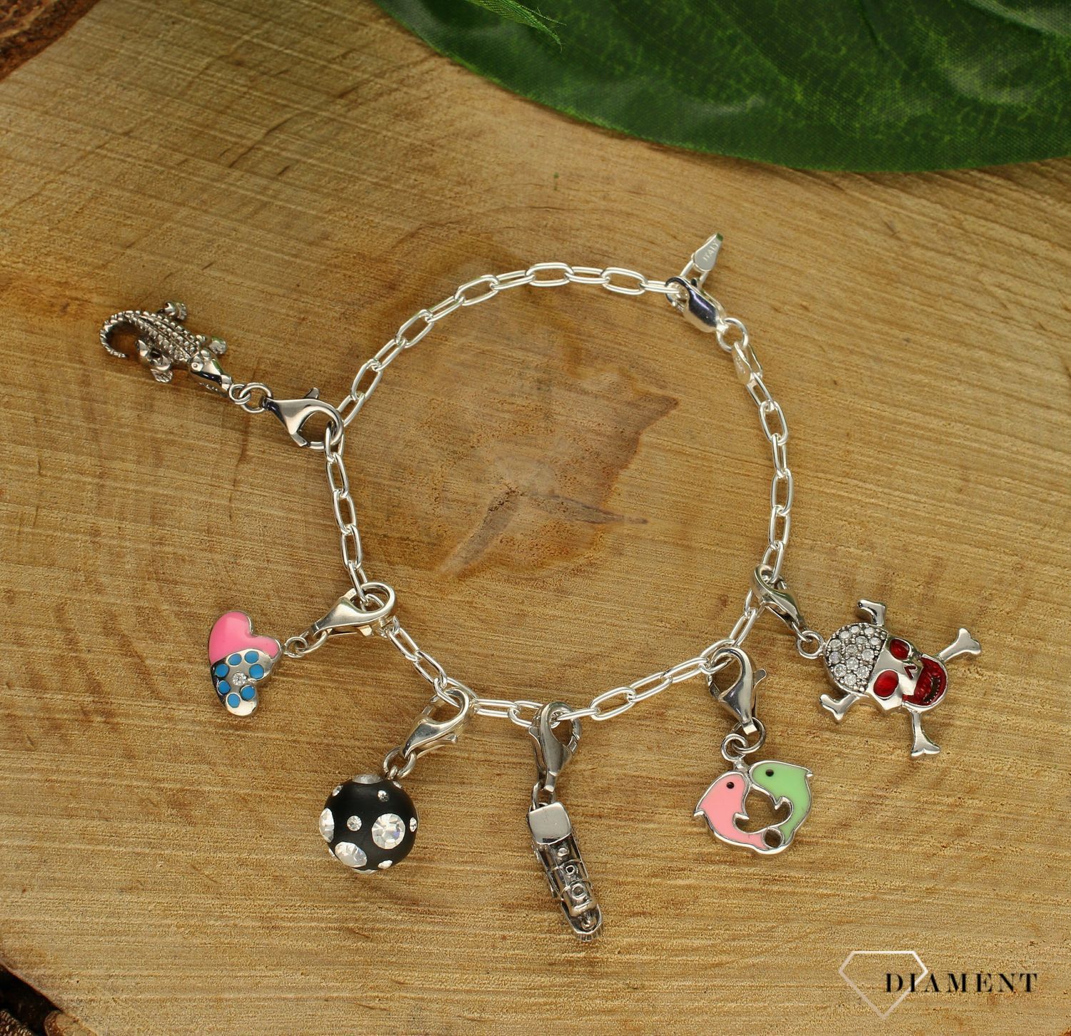 Zawieszka srebrna Charms czaszka DIA-CHA-6829-925. Srebrna zawieszka do bransoletki. Zawieszka charms czaszka. Zawieszka czaszka. Charms czaszka. Zawieszka srebrna charms idealna na prezent..jpg