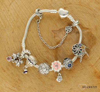 Charms Moments srebrny 925 Różowo-biały kwiatek DIA-CHA-9482-925. Zawieszka wykonana została ze srebra próby 925. To idealny charms na prezent. Charms do bransoletki typu Pandora.  (2).jpg