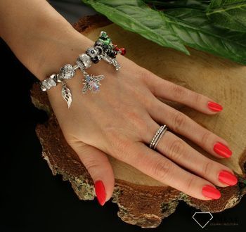 Charms Moments srebrny 925 ćma z kryształkiem DIA-CHA-9484-925. Charms idealny do bransoletki modułowej. Charms do bransoletki typu  (3).jpg