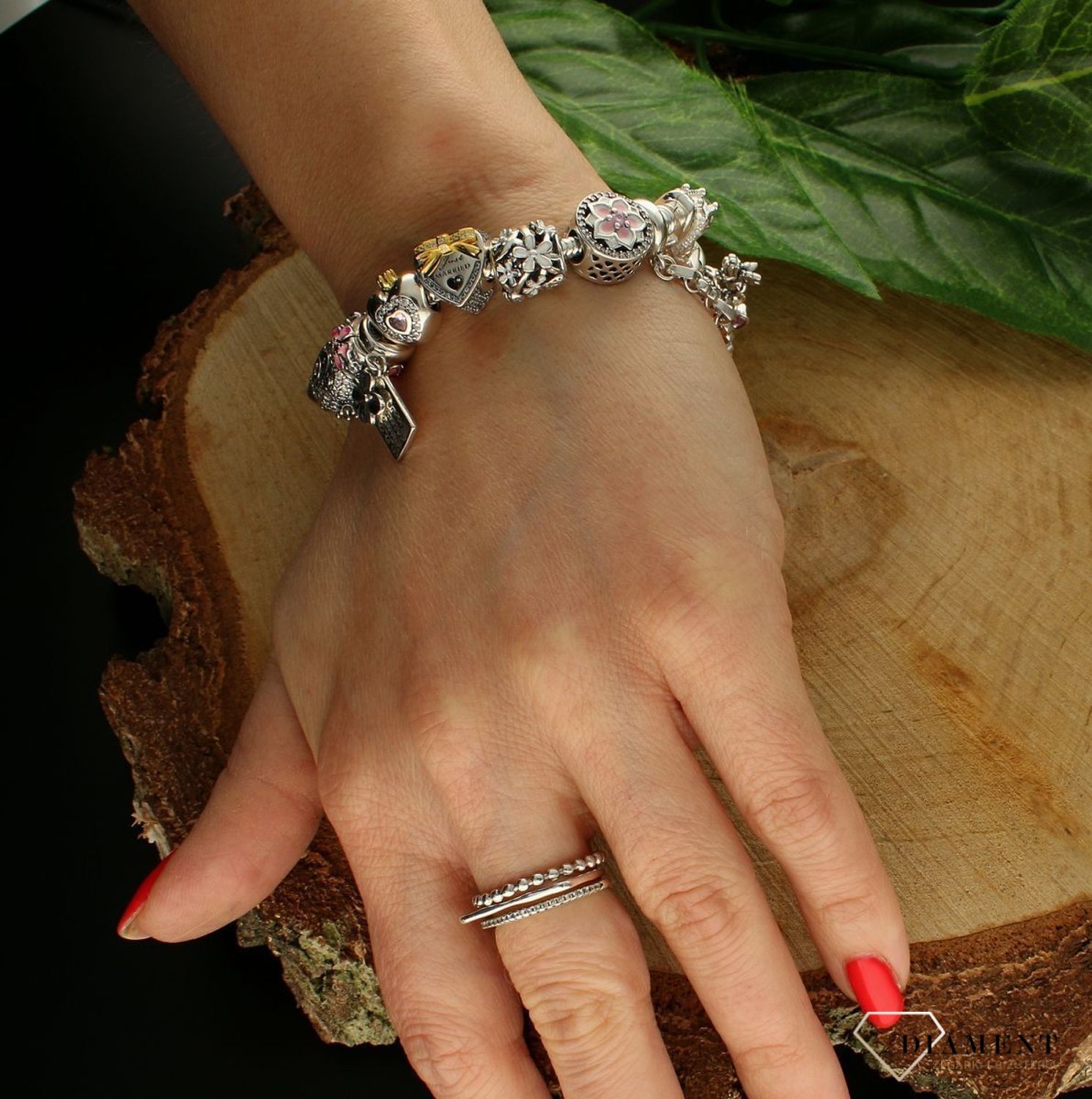 Charms Moments srebrny 925 'Serduszko dla żony' DIA-CHA-9499-925. Charms do bransoletki typu Pandora. Charms serduszko dla żony. Srebrny charms do bransoletki modułowej. Charms idealny na prezent (4).jpg