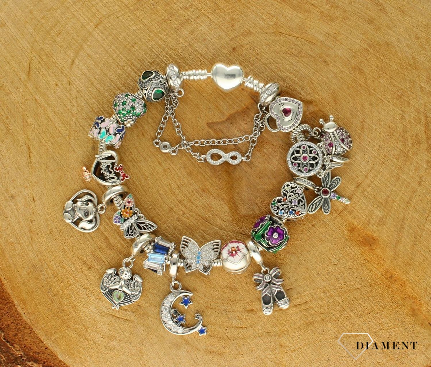 Charms Moments srebrny 925 'Serduszko z kolorowymi cyrkoniami' DIA-CHA-9553-925.  Zawieszka wykonana została ze srebra próby 925. Serduszko charms do bransoletki typu Pandora, Apart. Srebrny charms z kolorowymi cyrkoniami na prezent (1).jpg