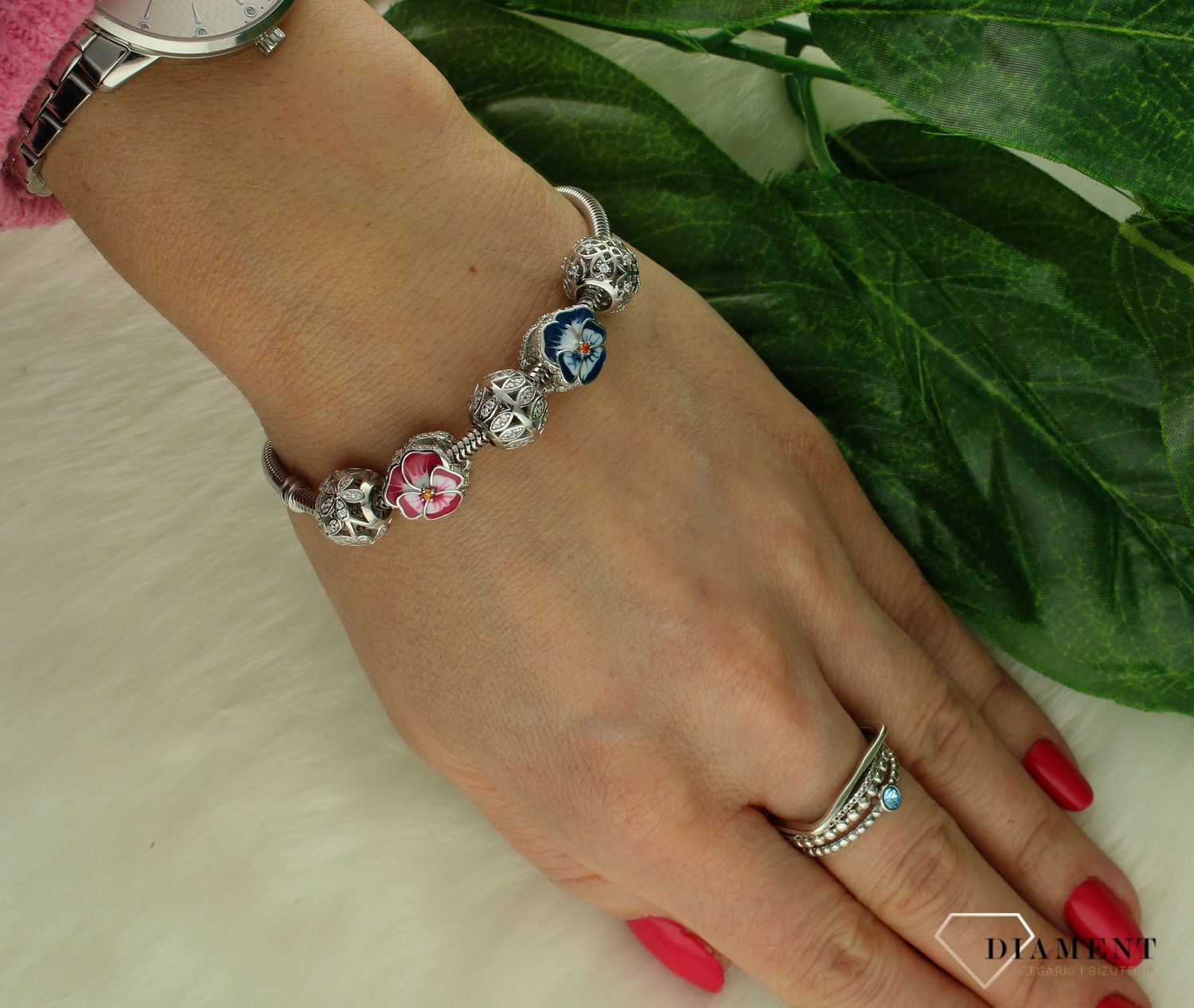 Charms Moments srebrny 925 ażurowy okrągły z cyrkoniami DIA-CHA-BDS-00003-925.webp