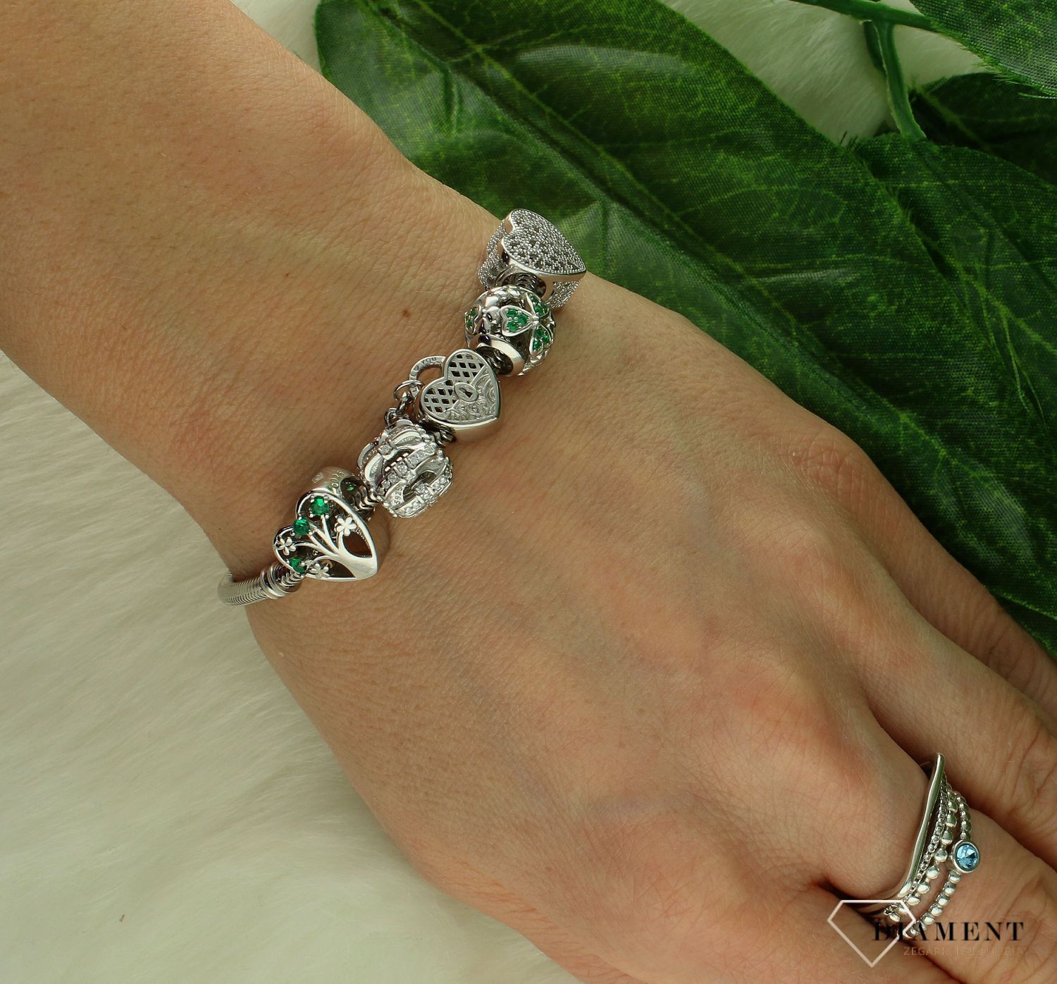 Charms Moments srebrny 925 serce z kluczykiem DIA-CHA-IM01150623CH-925. Charms do bransoletki typu Pandora. Charms do bransoletki modułowej. Charms zawieszka idealna na prezent..jpg