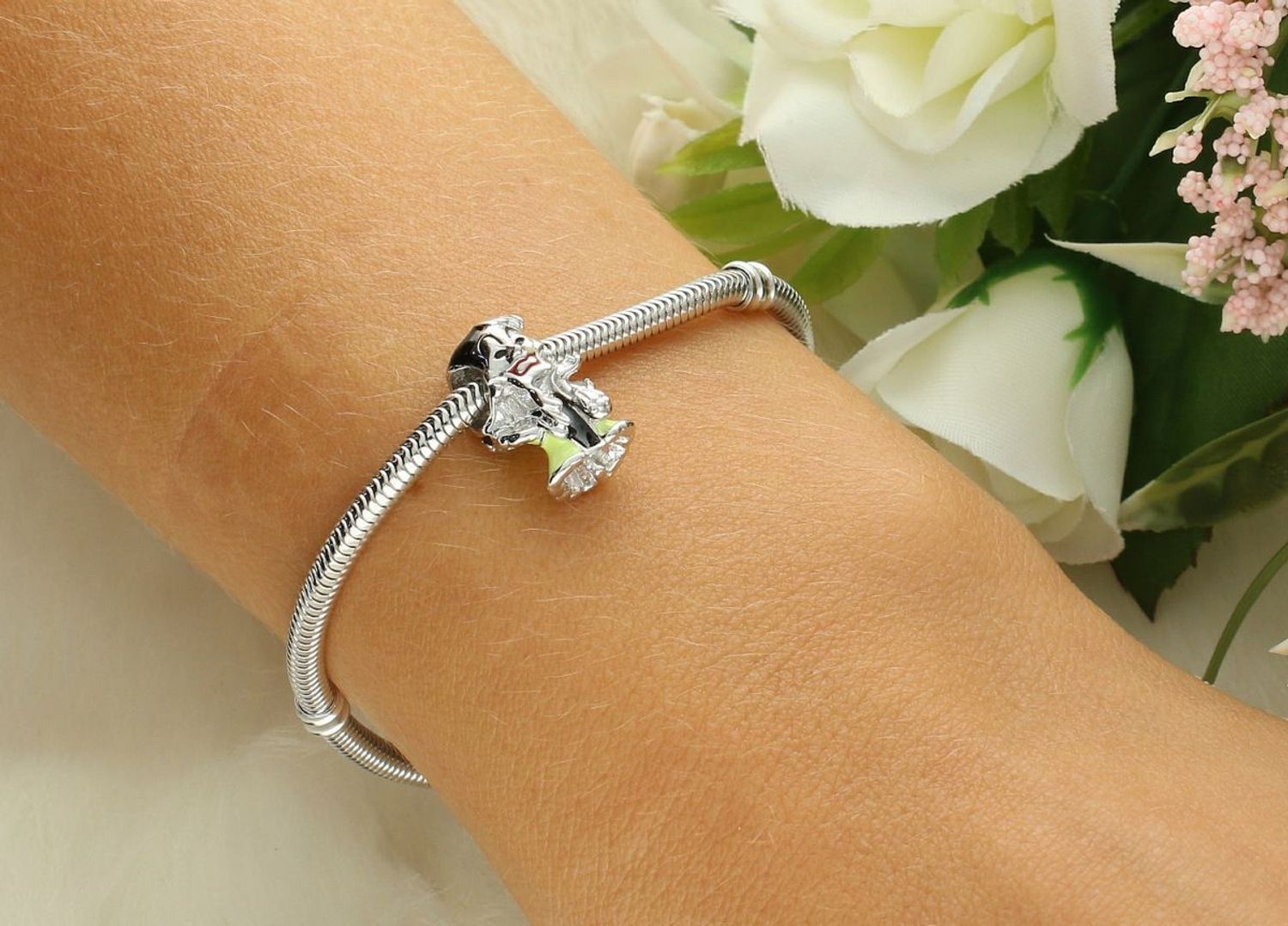 Charms Srebrny Ag 925 – Cruella de Mon z Emalią  Zawieszka Disney Villain IM0130525CH.jpg