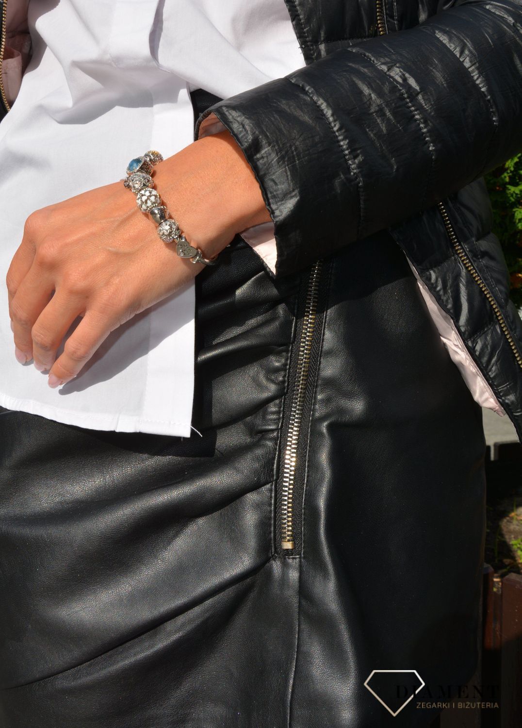 Charms Moments 'Elf z kwiatkami i motylkami' DIA-CHA-PAS315-925v.jpg