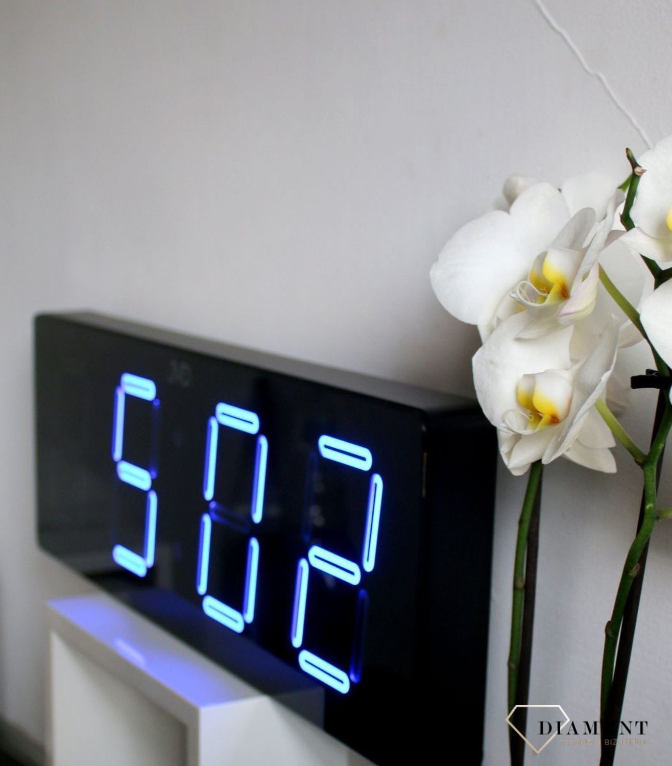 Zegar cyfrowy JVD z niebieskim wyświetlaczem LED DH1.2.jpg