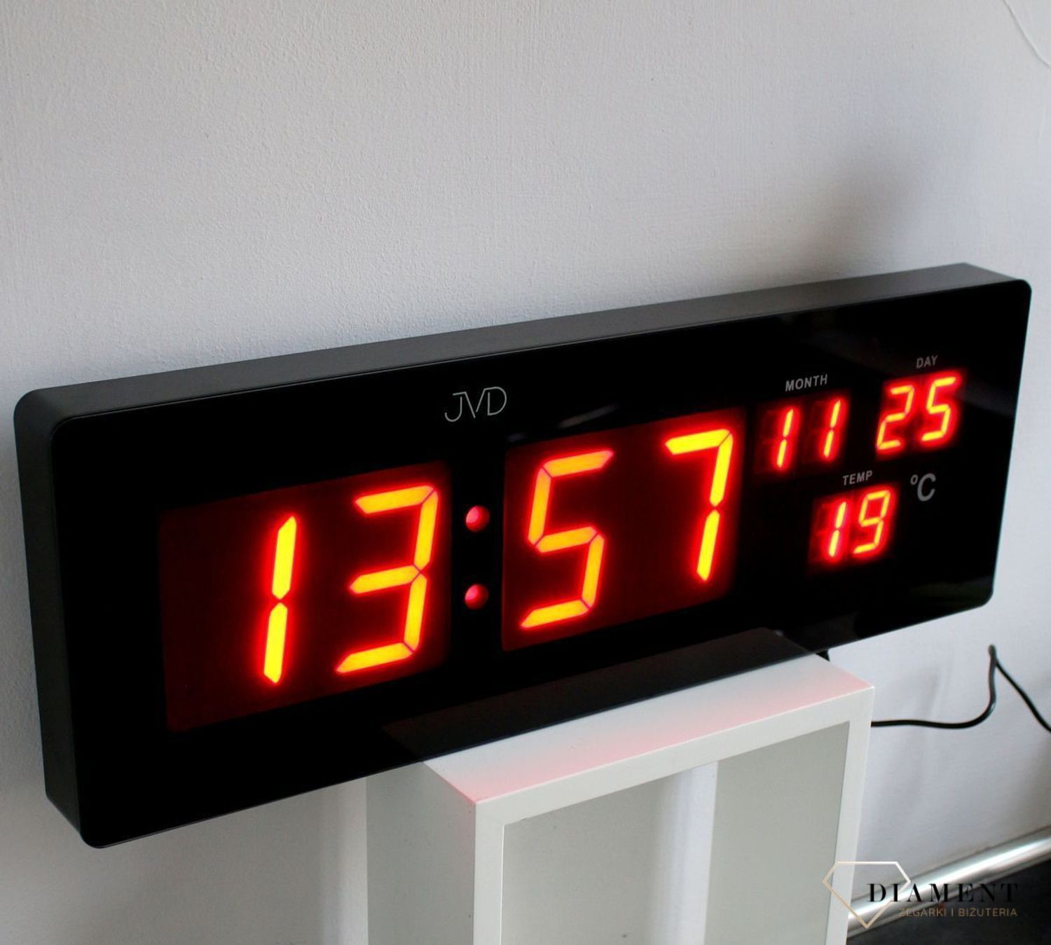 Zegar ścienny z wyświetlaczem LED datownik JVD DH2.2.jpg