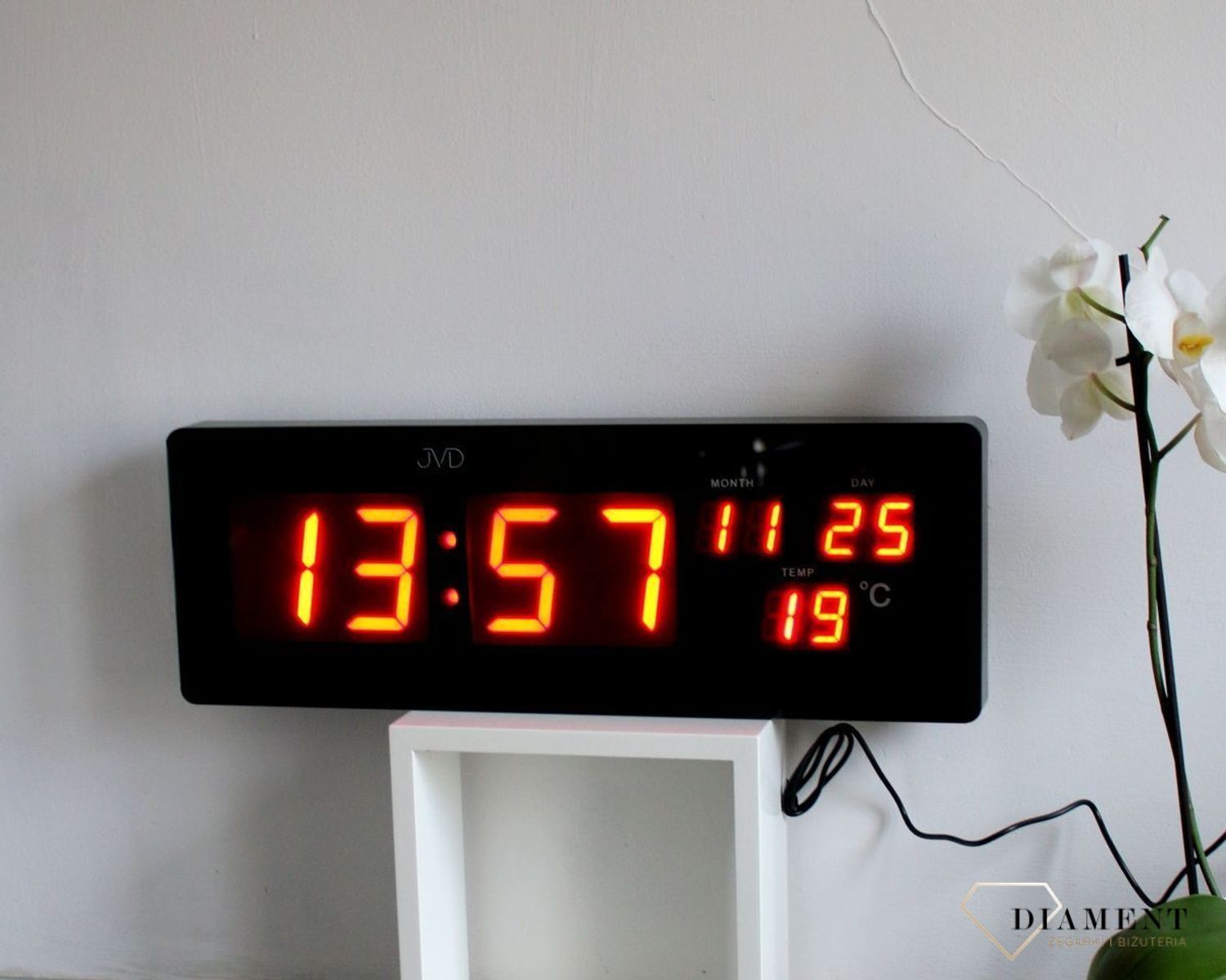 Zegar ścienny z wyświetlaczem LED datownik JVD DH2.2.jpg