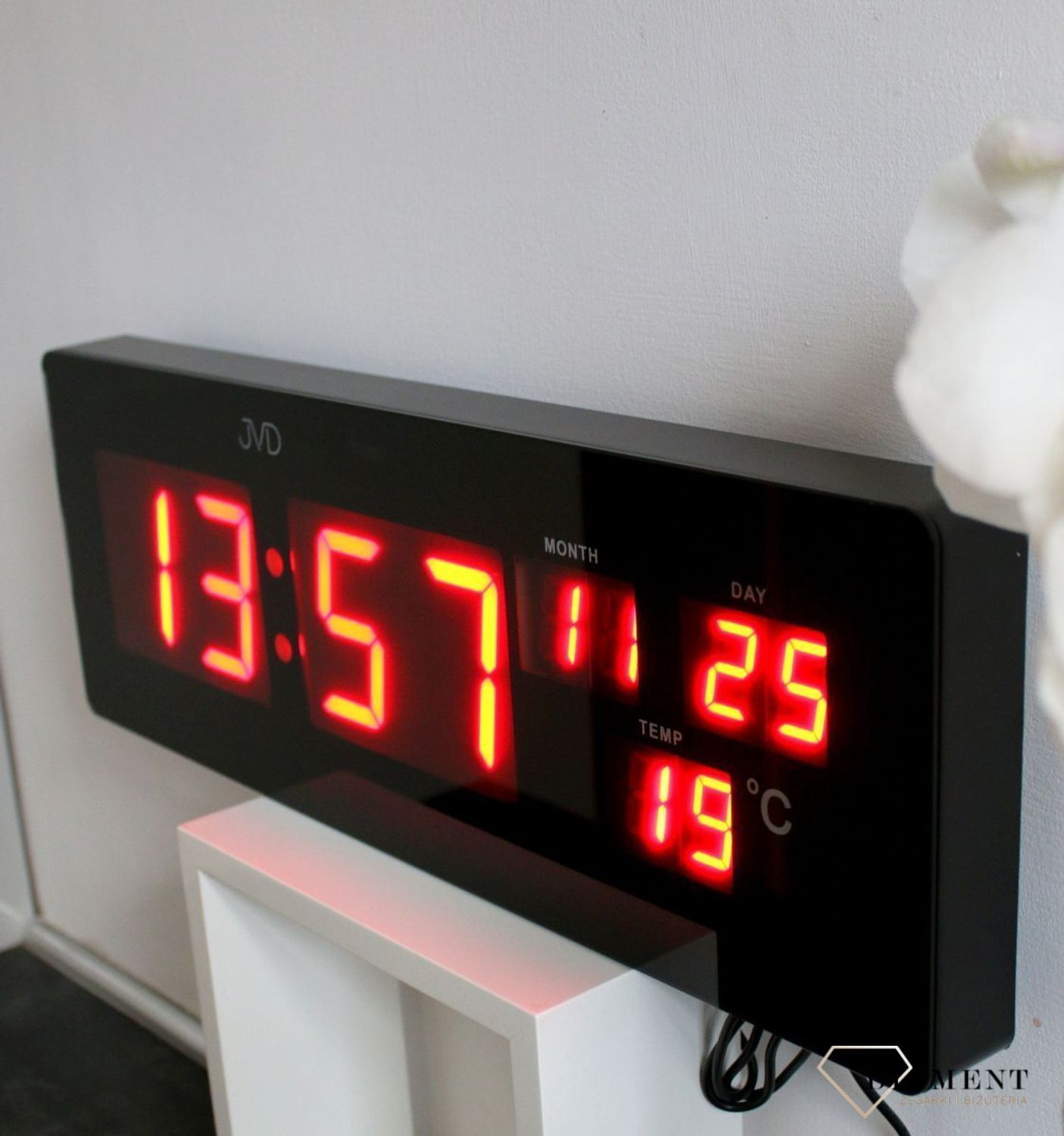Zegar ścienny z wyświetlaczem LED datownik JVD DH2.2.jpg