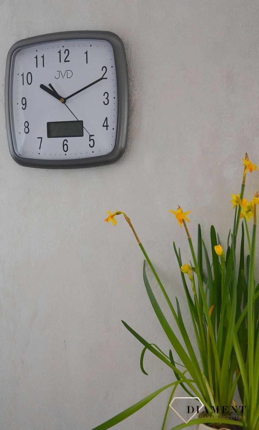 Zegar na ścianę z datownikiem JVD DH615.2 srebrny.jpg