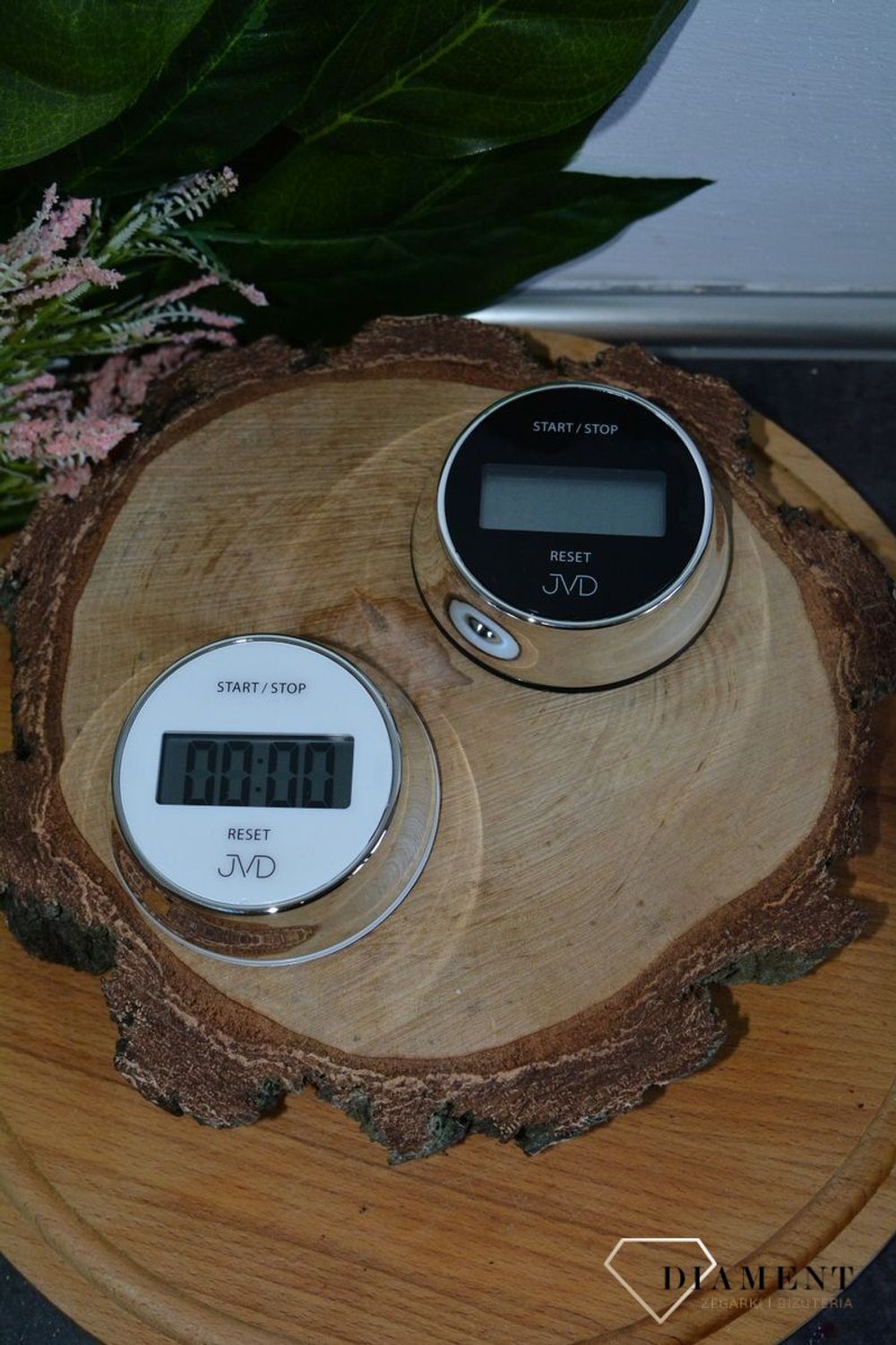 Minutnik cyfrowy na baterie JVD Biały DM40.1.jpg