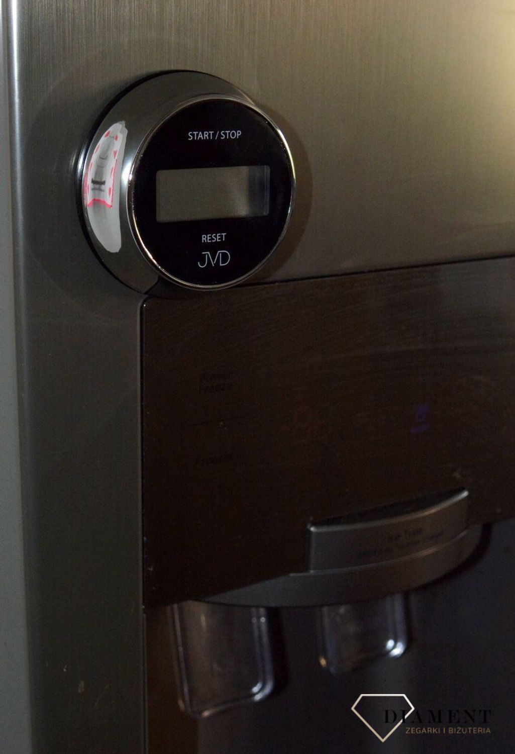 Minutnik cyfrowy na baterie JVD Czarny DM40.jpg