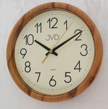 Zegar ścienny JVD H608.2 z cichym mechanizmem, elegancka imitacja drewna, idealny do salonu, biura czy sypialni. Cichy i stylowy zegar ścienny JVD (3).JPG