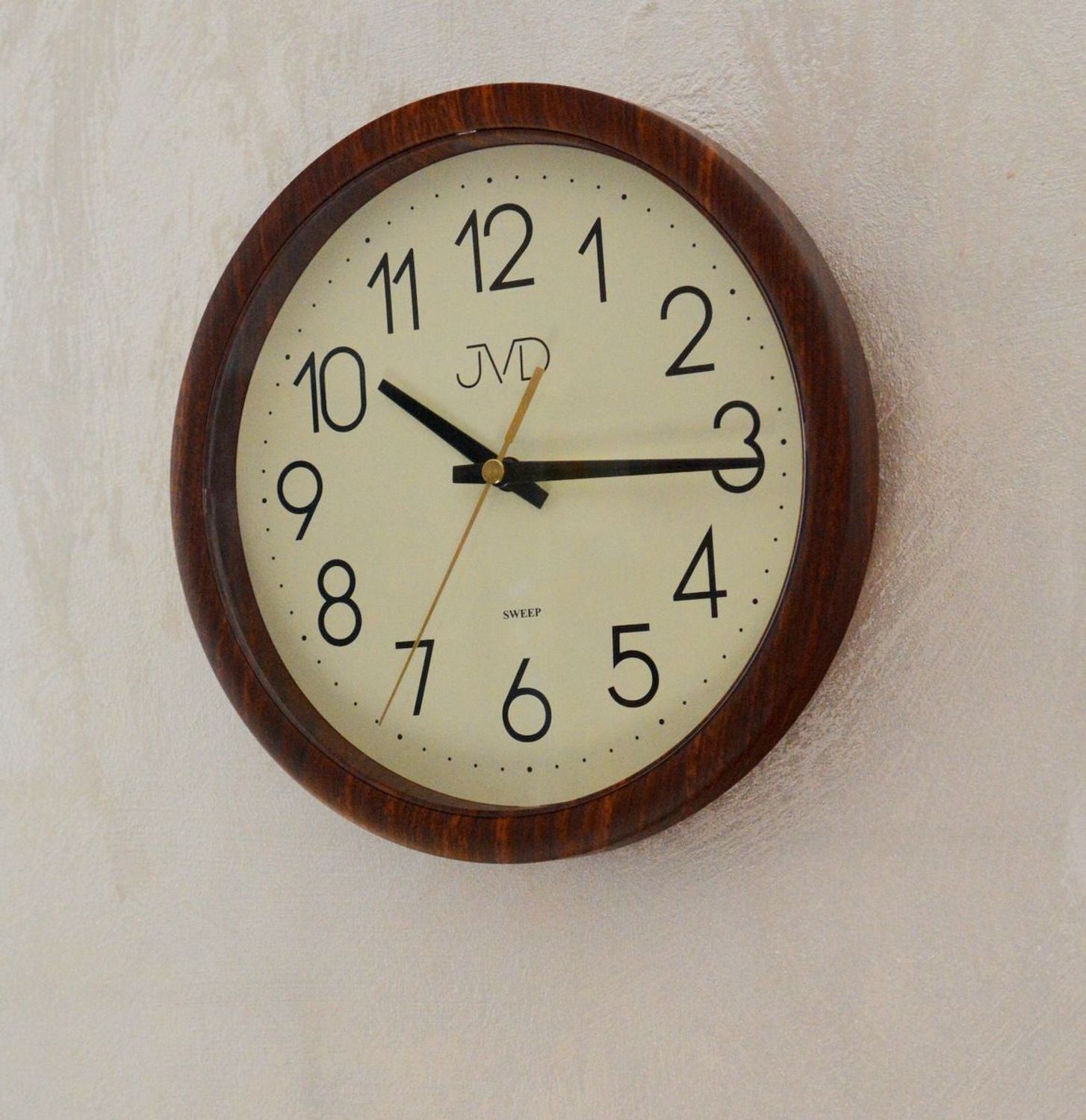Zegar ścienny JVD H608.3 z cichym mechanizmem - imitacja drewna JVD.jpg