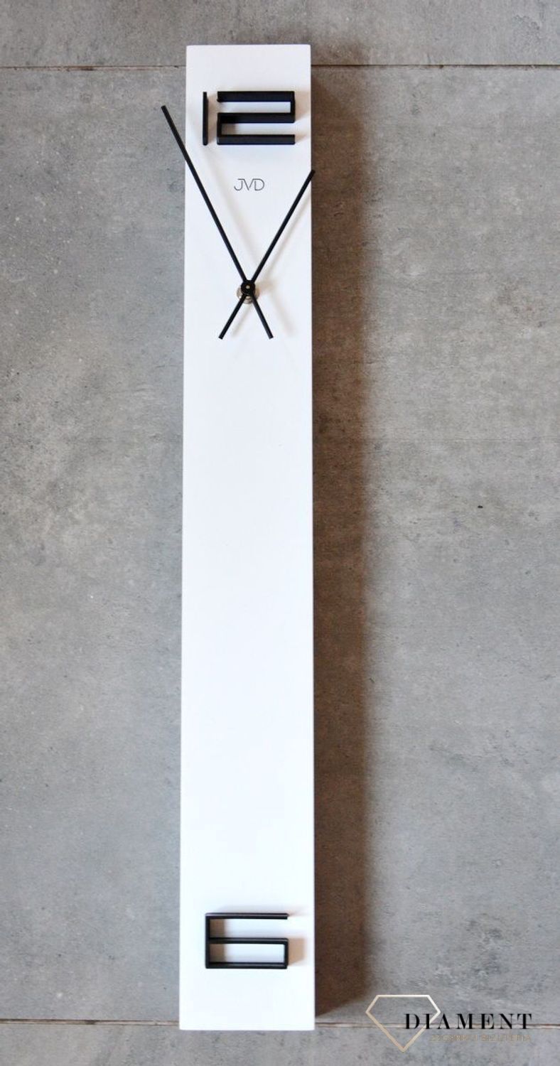 Zegar ścienny 3D JVD HC25.4 wyposażony jest w kwarcowy mechanizm, zasilany za pomocą baterii. Posiada bardzo wysoką dokładność mierzenia czasu +- 10 sekund w przeciągu 30 dni..jpg