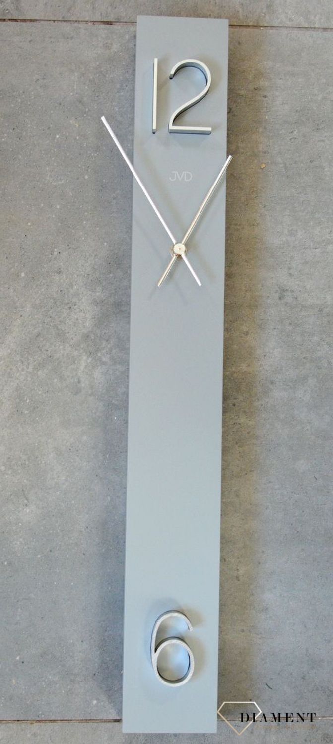 Zegar ścienny 3D JVD HC26.3 wyposażony jest w kwarcowy mechanizm, zasilany za pomocą baterii. Posiada bardzo wysoką dokładność mierzenia czasu +- 10 sekund w przeciągu 30 dni..jpg