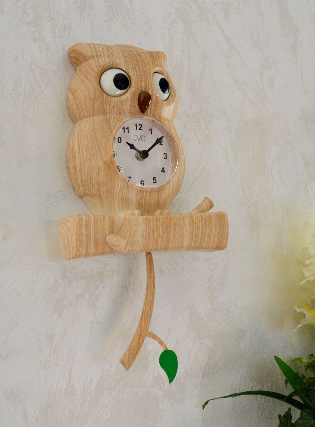 Zegar ścienny dziecięcy JVD sowa z wahadłem HE21.4. Zegar ścienny dziecięcy. Zegar ścienny do przedszkola. Zegar do pokoju dziecięcego. Zegarek w kształcie sowy z wahadłem. Zegar na ścianę na prezent dla dziecka..jpg