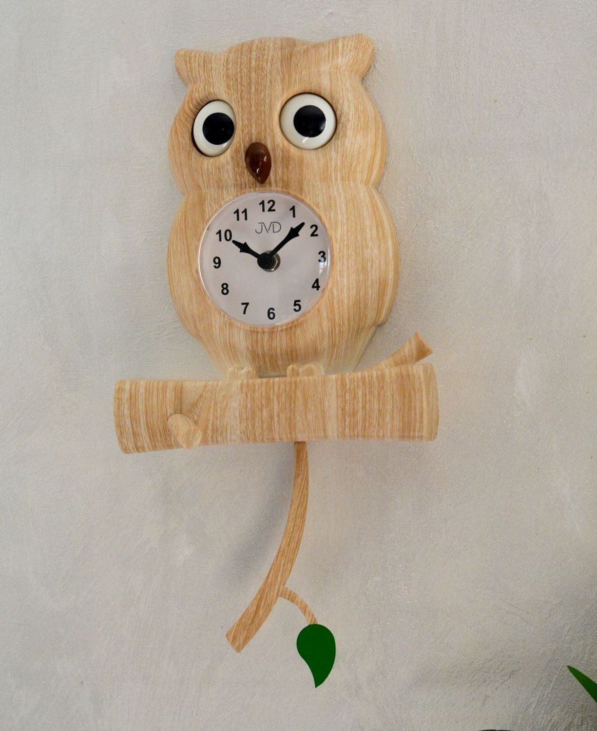 Zegar ścienny dziecięcy JVD sowa z wahadłem HE21.4. Zegar ścienny dziecięcy. Zegar ścienny do przedszkola. Zegar do pokoju dziecięcego. Zegarek w kształcie sowy z wahadłem. Zegar na ścianę na prezent dla dziecka..jpg