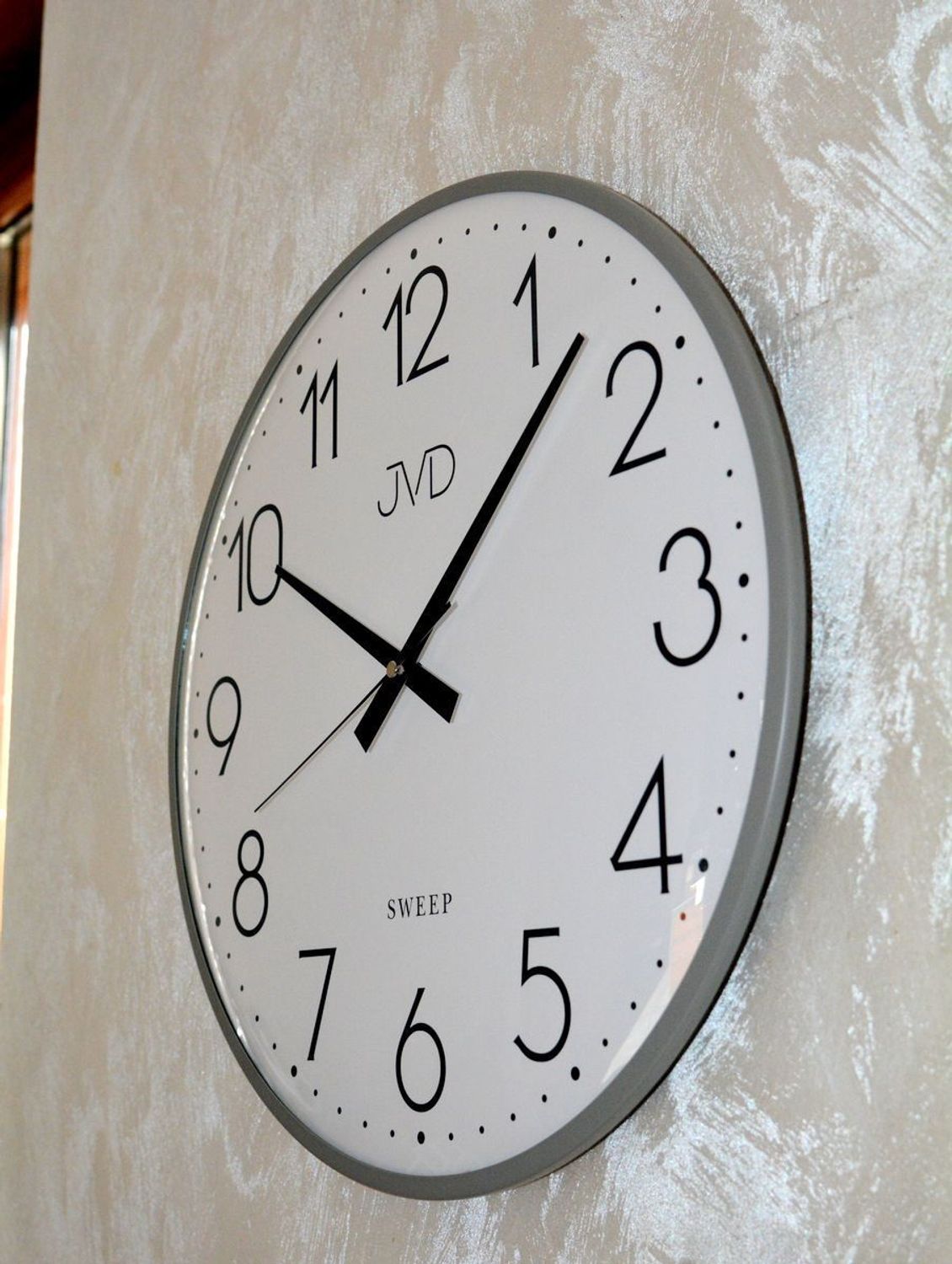 Zegar ścienny JVD HK4169.2 – metalowy, szary z białą tarczą.jpg