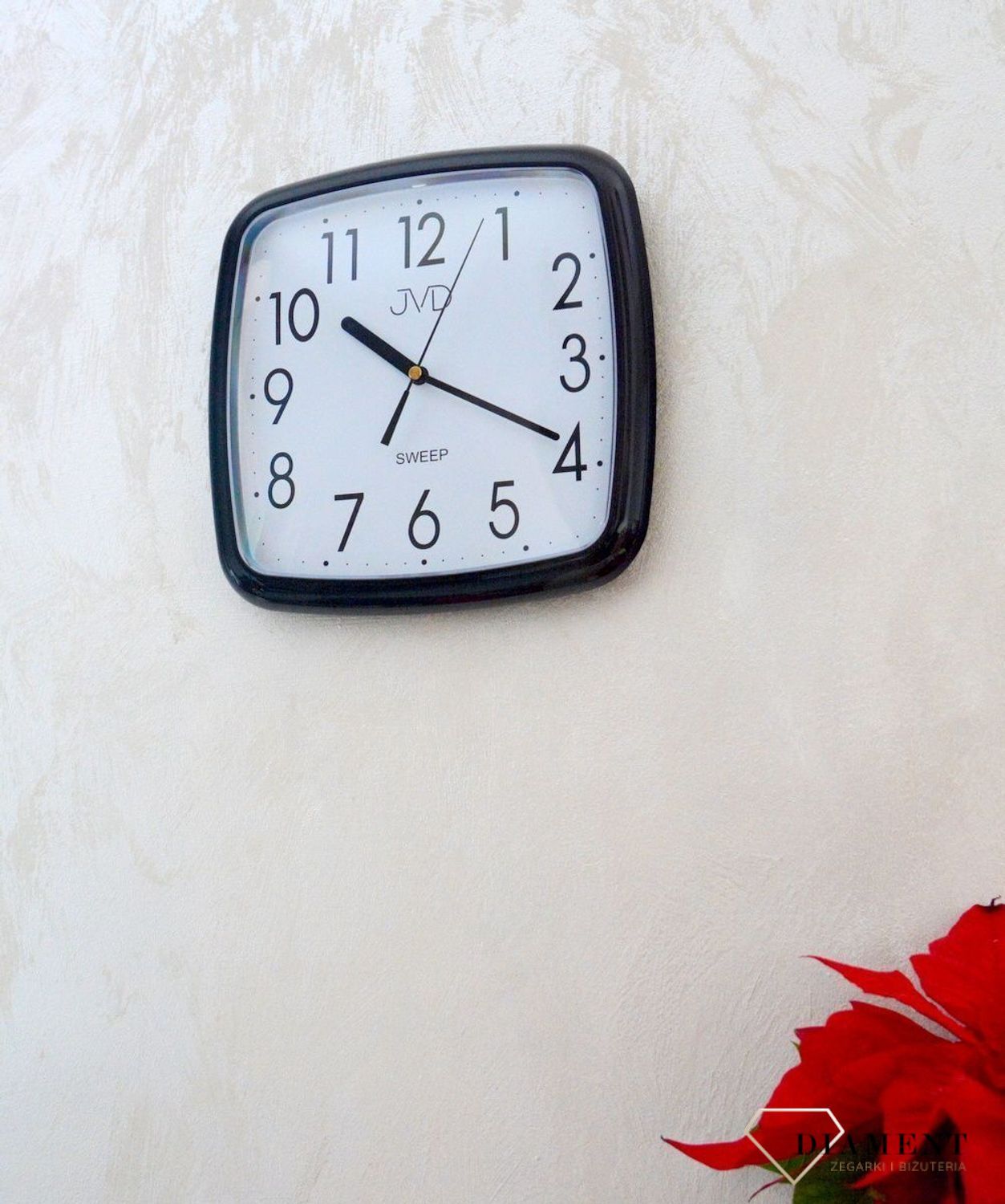 Zegar na ścianę do pokoju czarny HP615.11.jpg