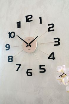 Zegar ścienny JVD HT119.1 pudrowy róż 49 cm – designerski metalowy (3).JPG