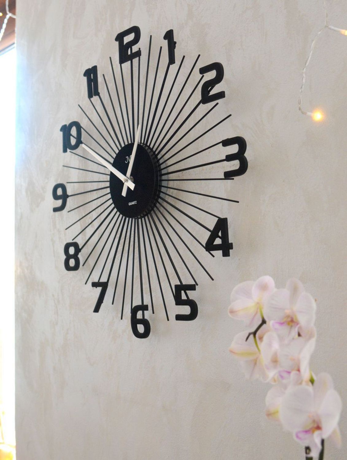 Zegar ścienny JVD HT120.1 – designerski, czarny z srebrnymi wskazówkami (2).png