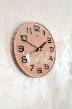 Zegar ścienny JVD HX2472.11 – różowe złoto, cichy mechanizm, 30 cm (3).JPG