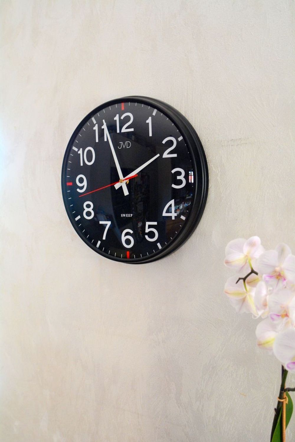 Zegar ścienny JVD HX2508.2 – czarny, 30 cm, cichy mechanizm.jpg