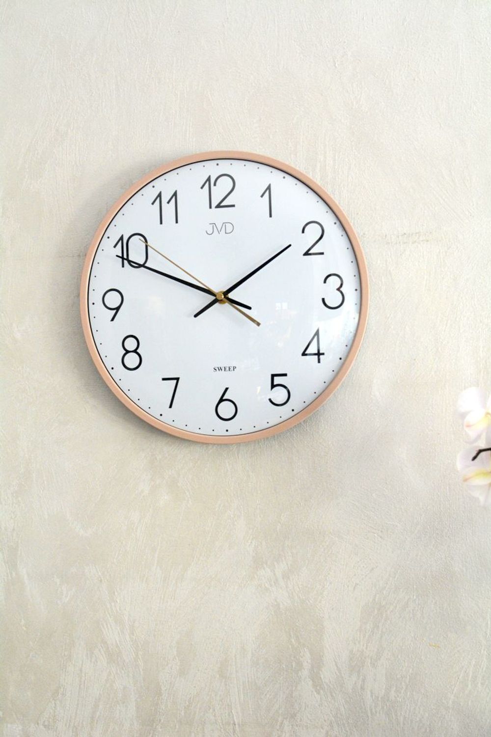 Zegar ścienny JVD HX8016.2 – brązowy, 30 cm, cichy mechanizm, płynący sekundnik.jpg