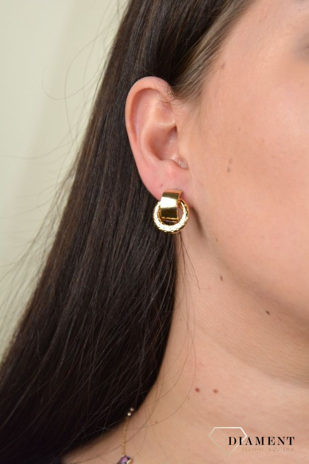 Złote kolczyki gładkie blaszki z grawerowanymi kółkami DIA-KLC--25-Y-585.jpg
