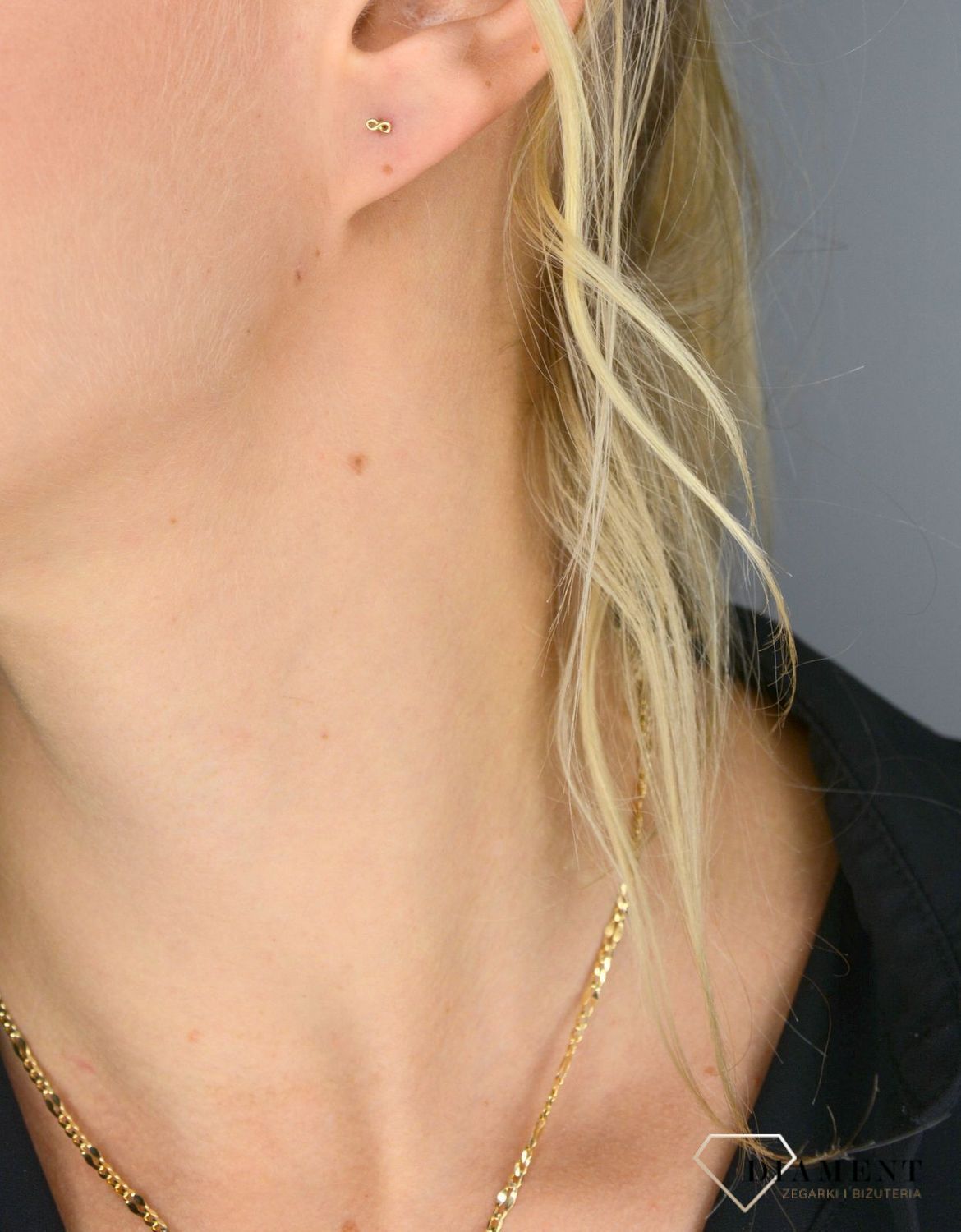 Złote kolczyki celebrytki malutki znak nieskończoności Kolczyki złote w Sklepie z Biżuterią zegarki-diament.pl✓ Piękne Kolczyki dla Kobiet✓ Prawdziwe Złoto✓.jpg