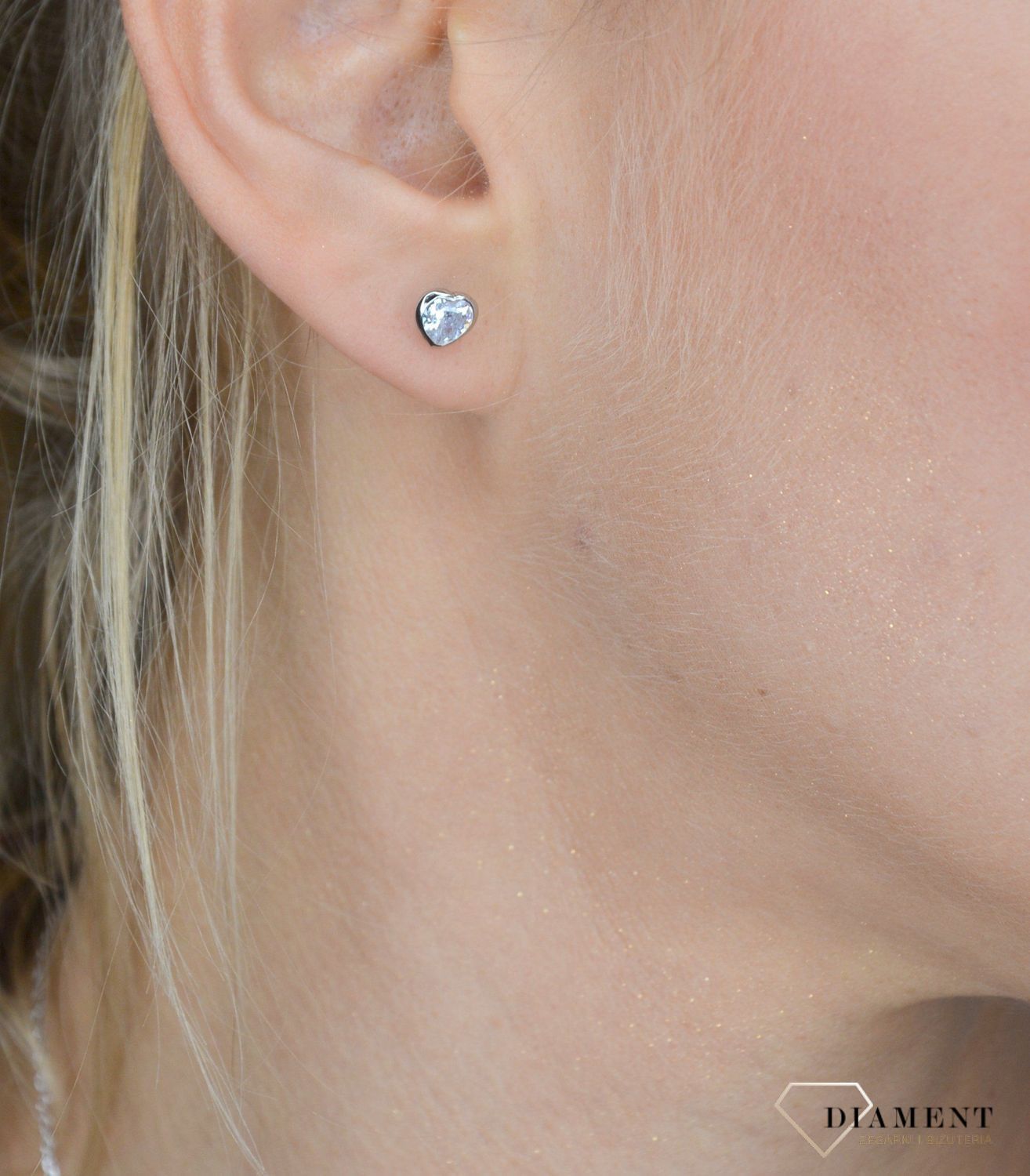 Kolczyki srebrne serce z cyrkonią.jpg