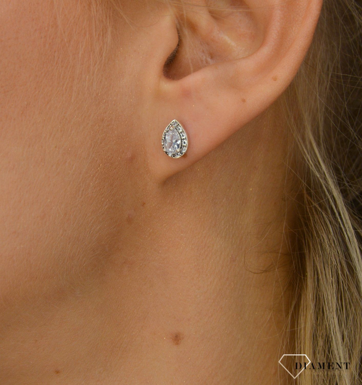 Kolczyki srebrne damskie łezki z cyrkonią.jpg