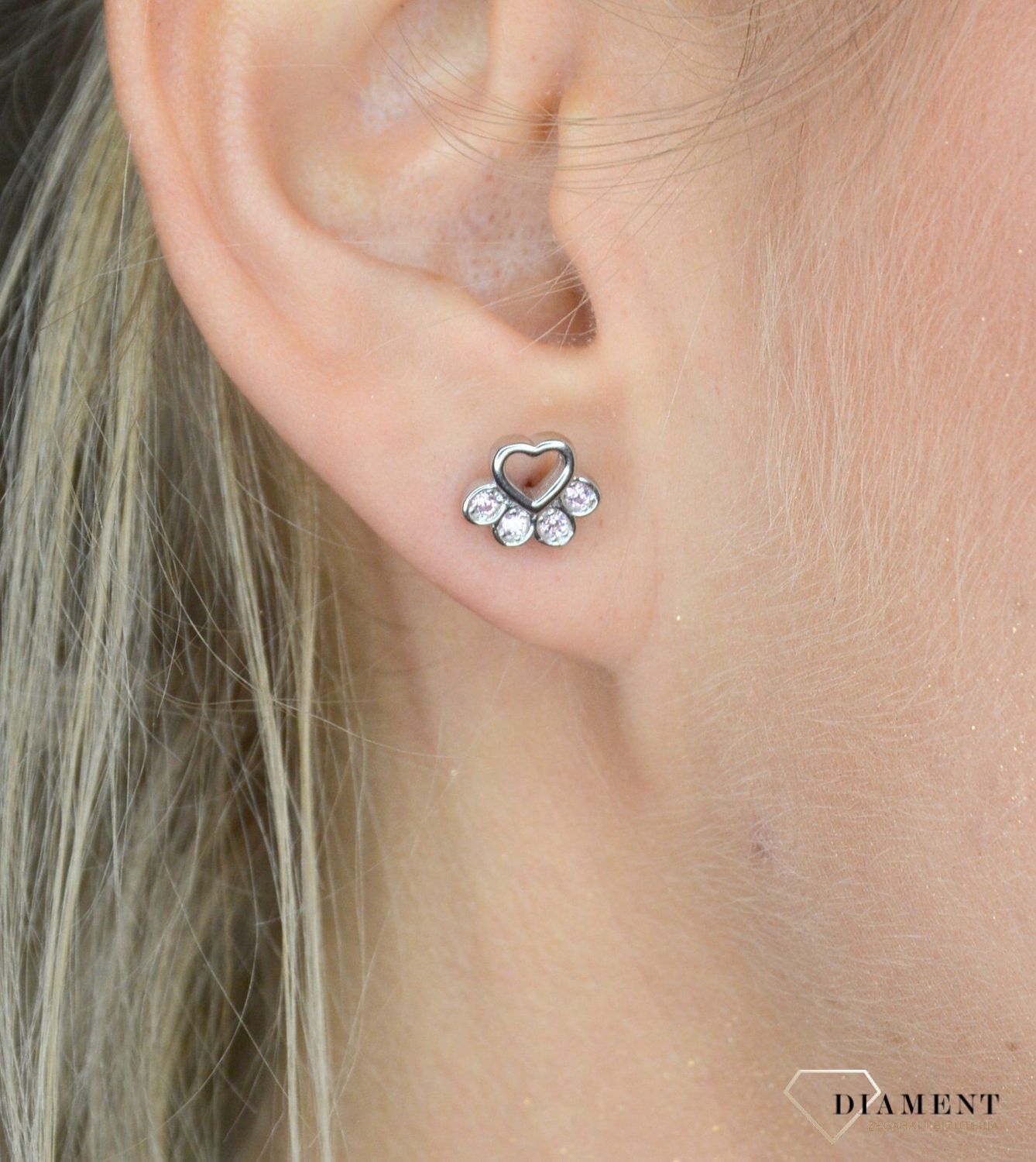 Srebrne kolczyki łapki z różową cyrkonią.jpg