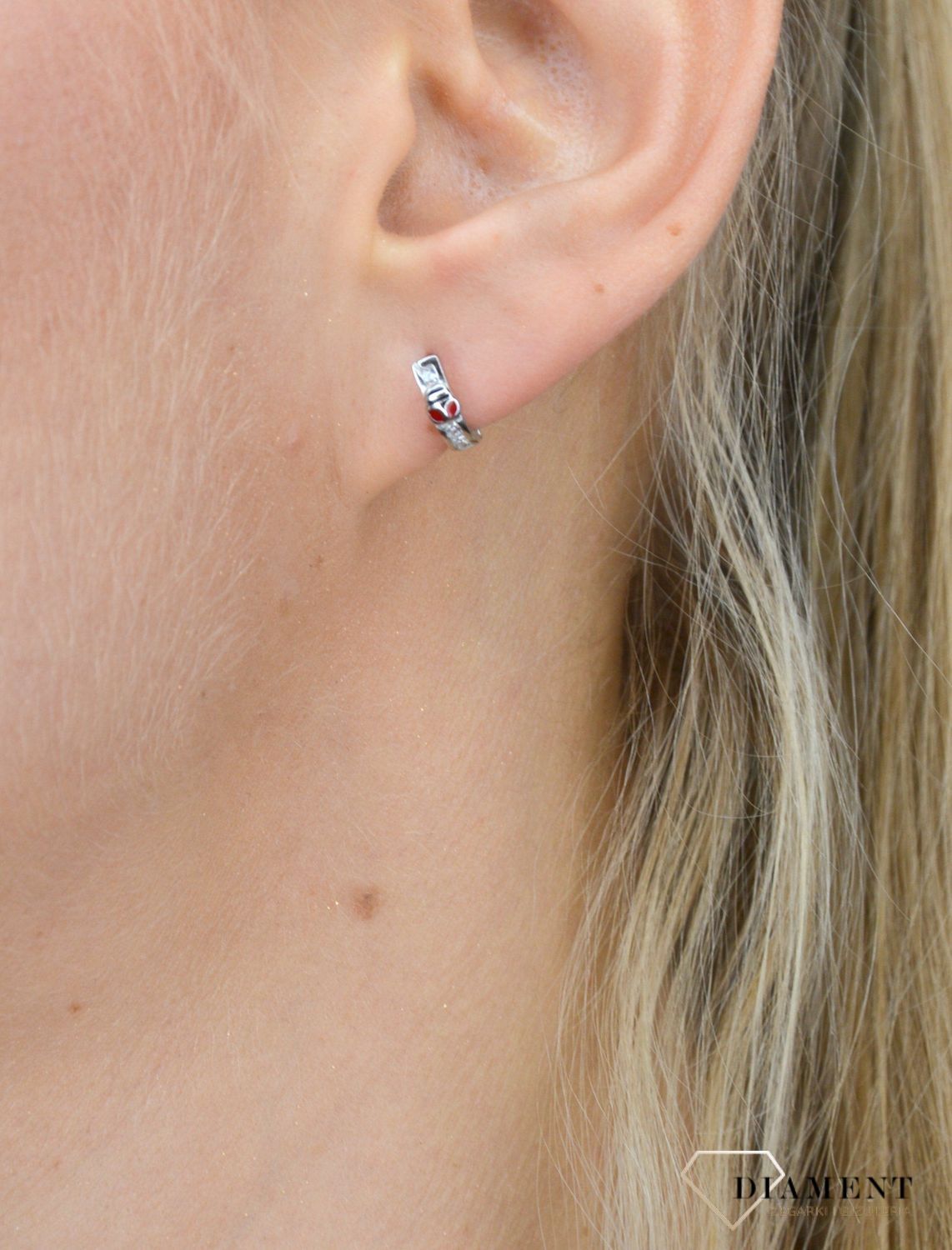 Kolczyki srebrne dla dziewczynki mała biedroneczka.jpg