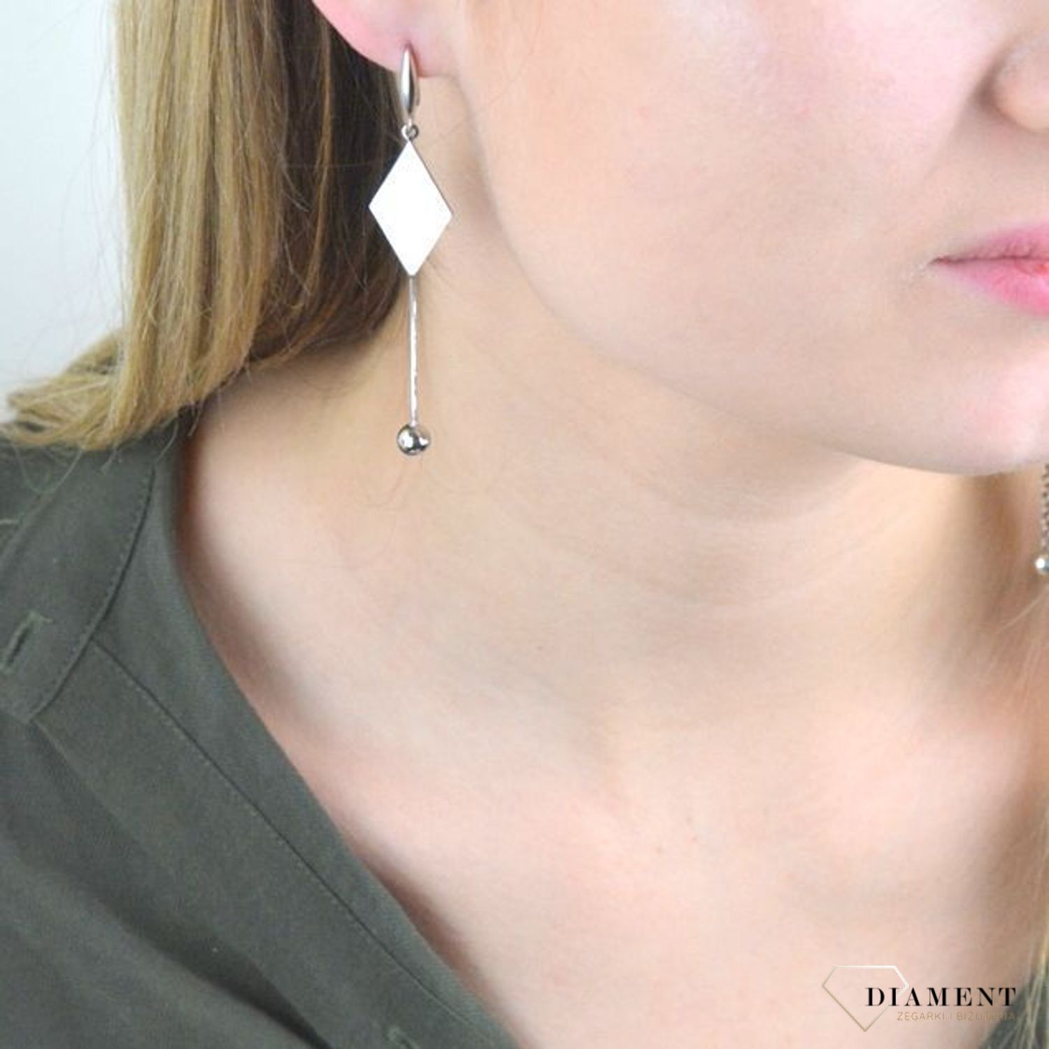 Kolczyki srebrne damskie wiszące romby blaszki DIA-KLC-0772-925.jpg