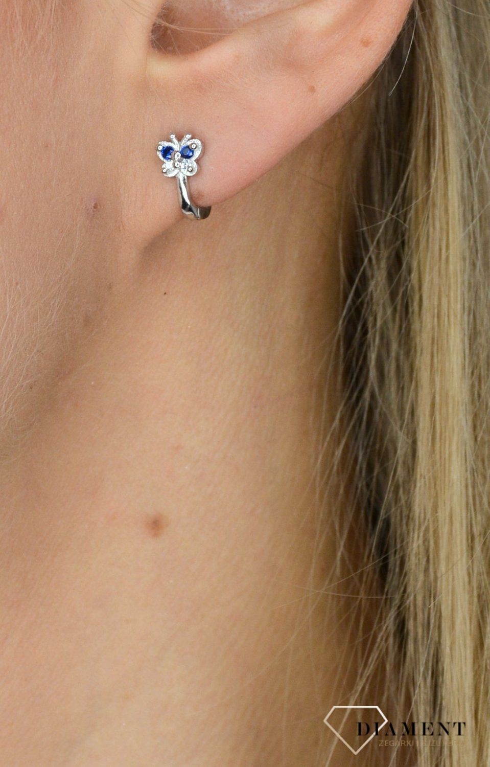 Kolczyki srebrne motylki z niebieską cyrkonią.jpg
