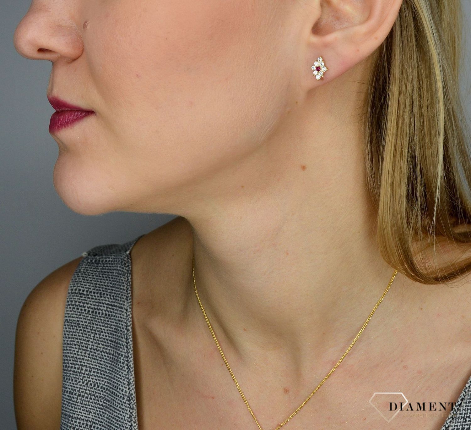 Złote kolczyki 585 z czerwoną cyrkonią DIA-KLC-0997K-585.jpg