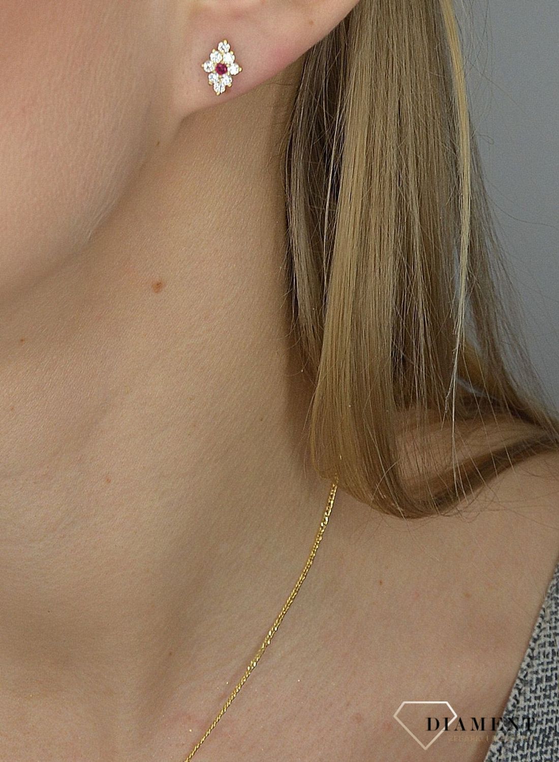 Złote kolczyki 585 z czerwoną cyrkonią DIA-KLC-0997K-585.jpg