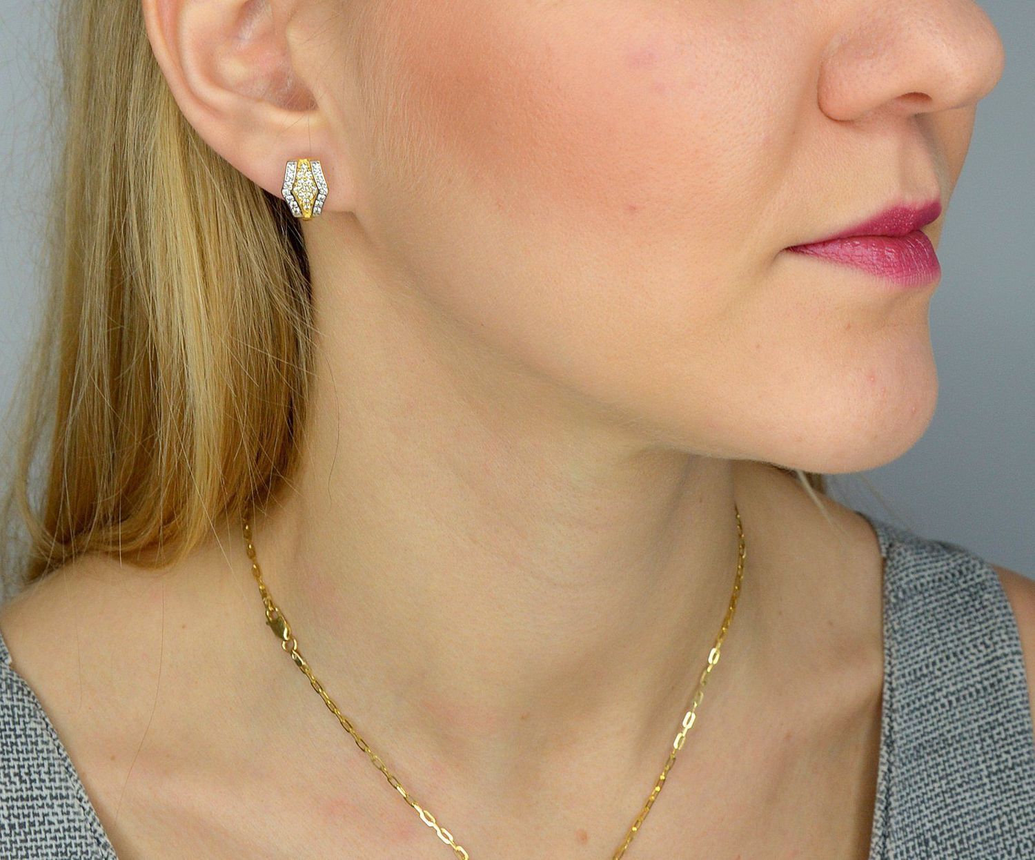 Złote kolczyki 585 ozdobione błyszczącą cyrkonią DIA-KLC-1000K-585.jpg