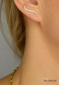 Złote kolczyki 585 cyrkonie nausznice DIA-KLC-1011-585 💎 Złote kolczyki typu nausznice 💎 Nausznice zostały wykonane z najwyższej jakości złota próby 585 💎 (1).JPG