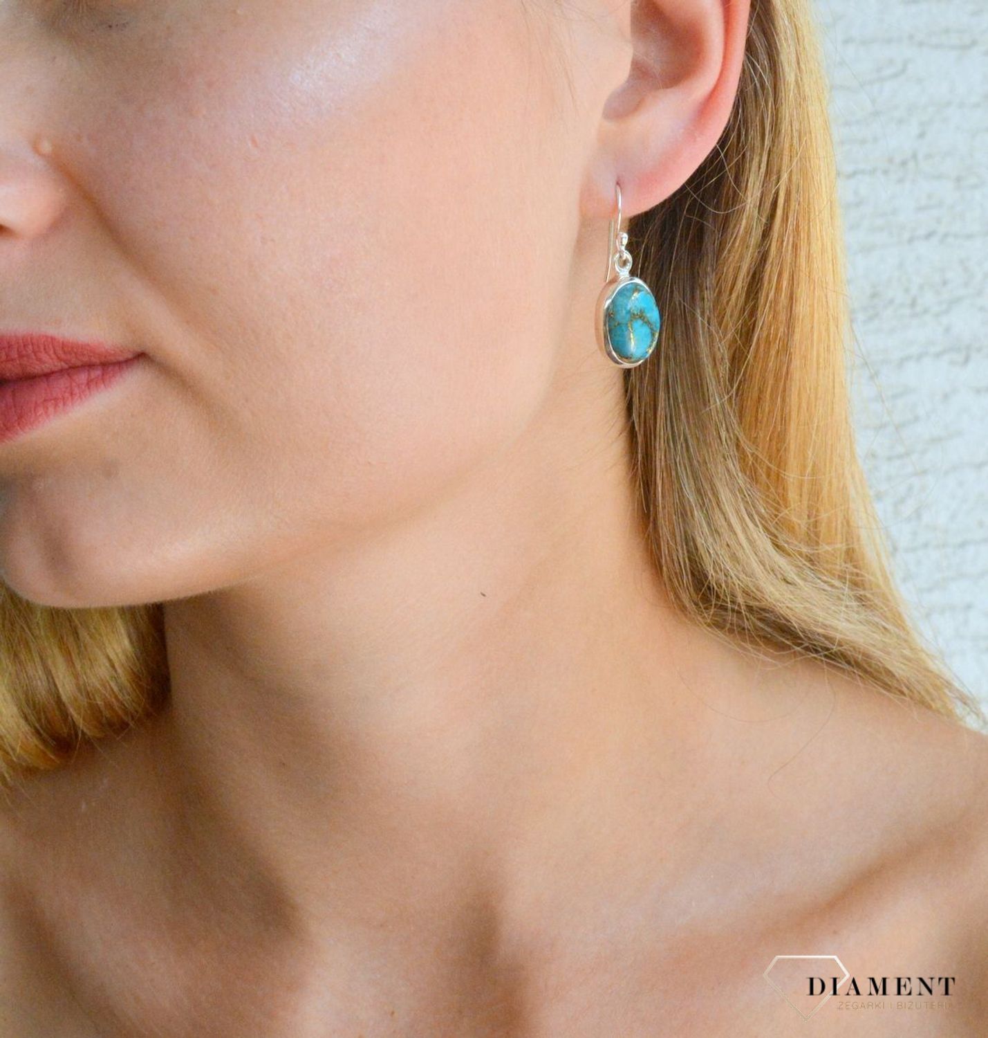 Srebrne kolczyki damskie wiszące z kamieniem naturalnym turkus DIA-KLC-10114-925. Srebrne kolczyki z turkusem. Biżuteria z kamieniami. Naturalna biżuteria. Pomysł na prezent dla mamy, dla babci, dla żony. Duże kolczyki z kamie.jpg
