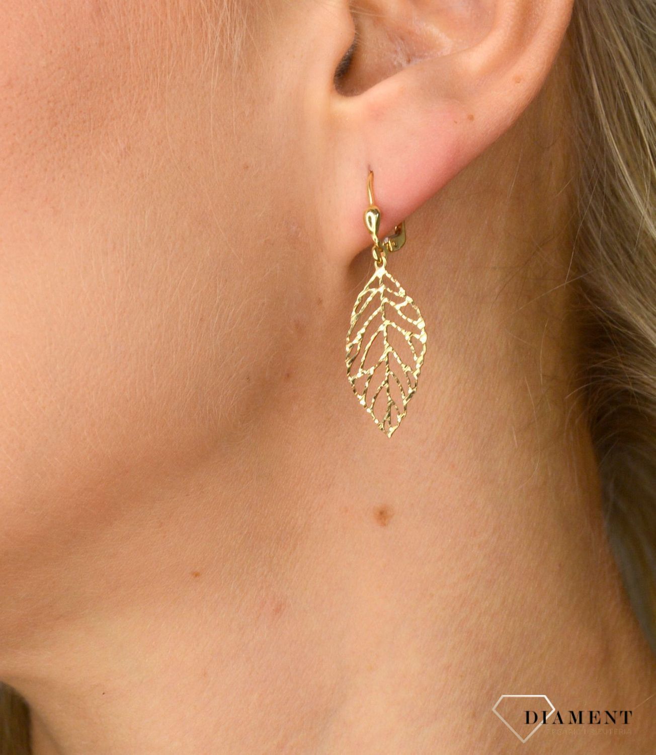 Złote kolczyki 585 wiszące ażurowe liście DIA-KLC-1014-585.jpg
