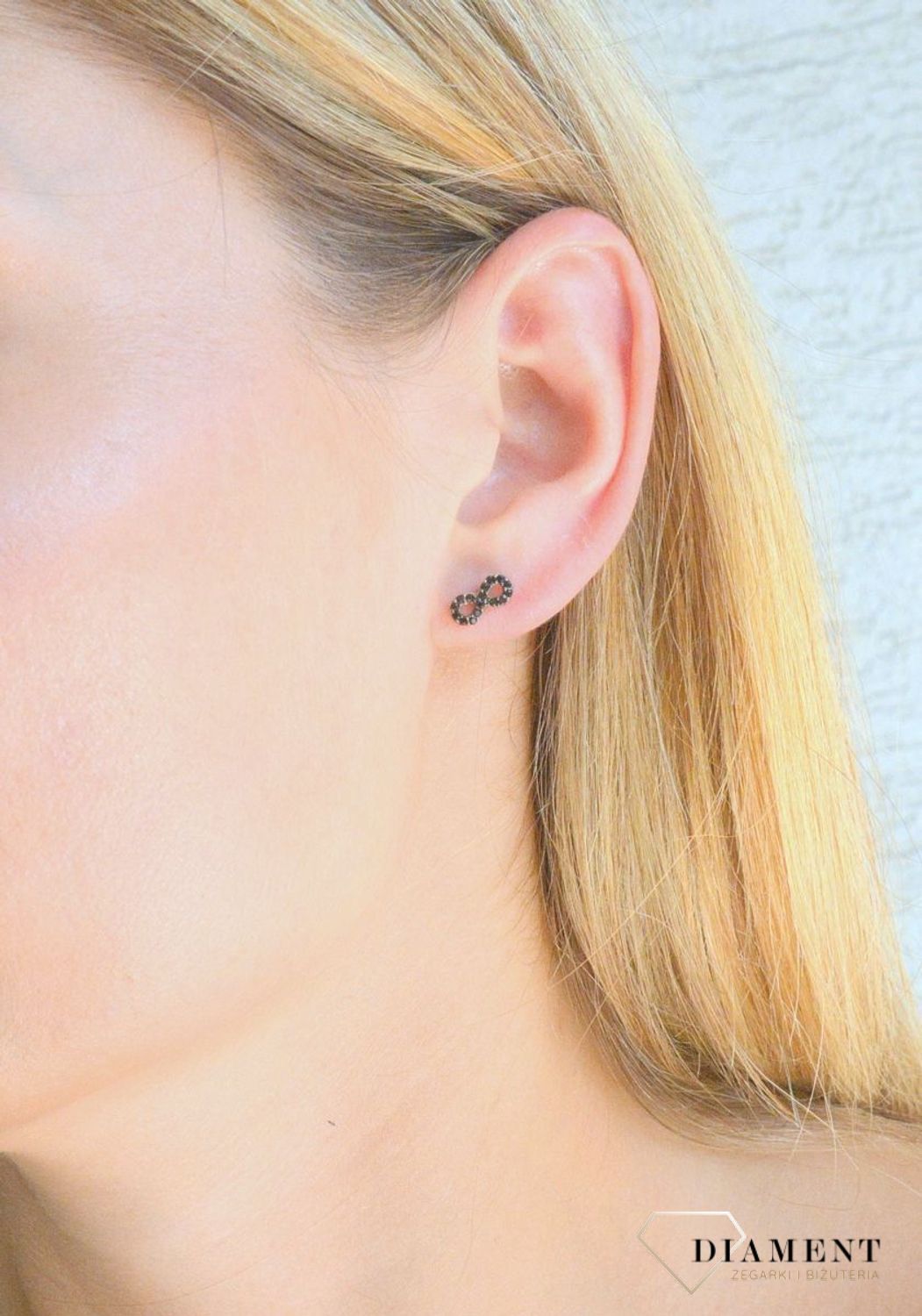 Srebrne kolczyki pokryte złotem na sztyft z czarną cyrkonią nieskończoność DIA-KLC-10171-925.jpg