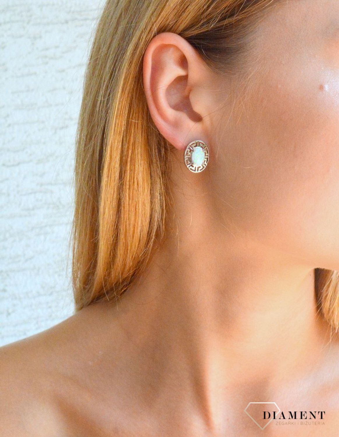 Srebrne kolczyki 925 owalne opale ze wzorem greckim DIA-KLC-10173-925. Srebrne kolczyki damskie idealne na prezent dla kobiety. Srebrne kolczyki wiszące. Srebrne kolczyki z kamieniem. Srebrne kolczyki z opalem..jpg