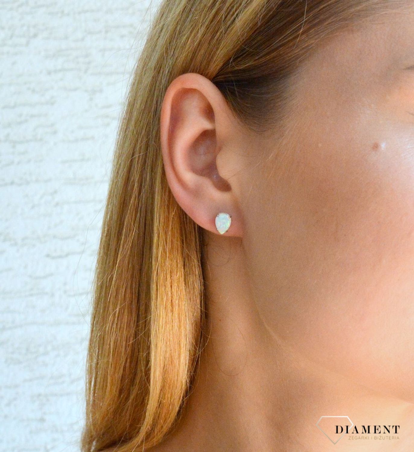 Srebrne kolczyki damskie na sztyft biały opal w formie łezki DIA-KLC-10179-925.jpg